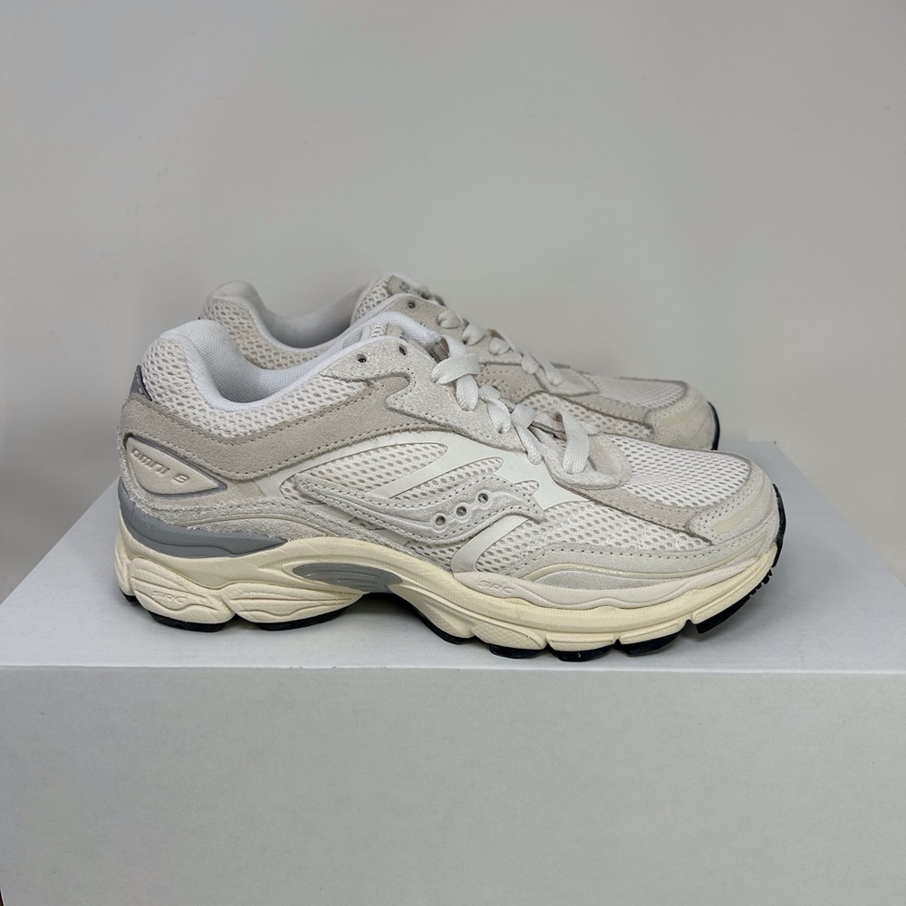 Saucony Progrid Omni 9 'White Suede'